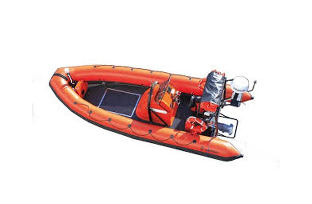 Rescue boat engine